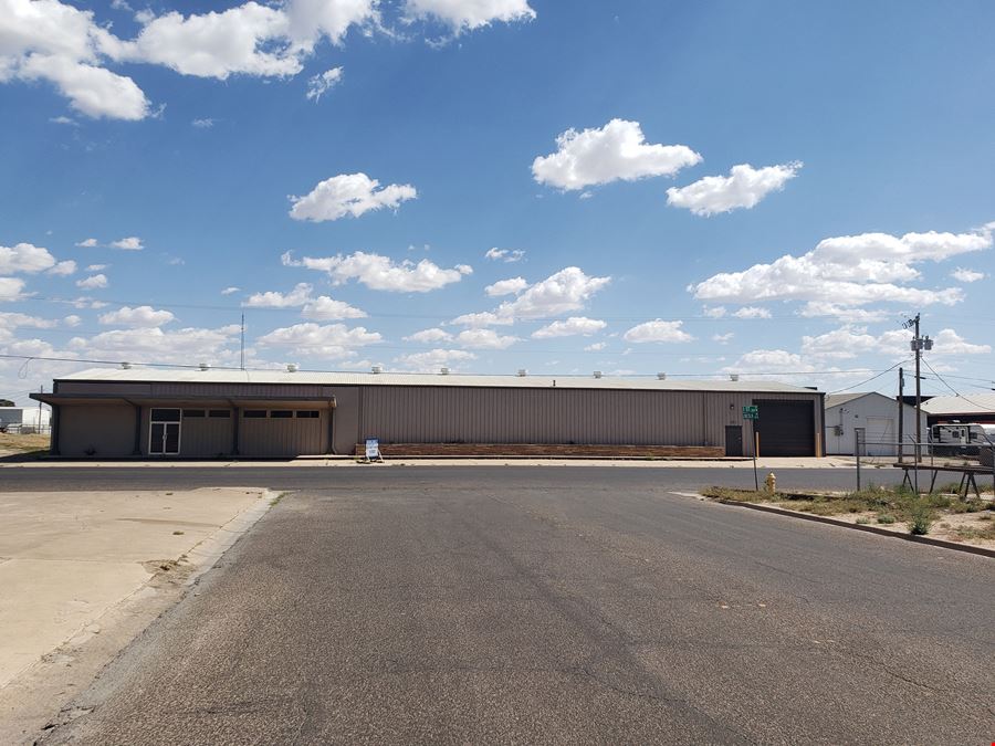 2 Warehouses Totaling ±11,500 SF, Crane Served