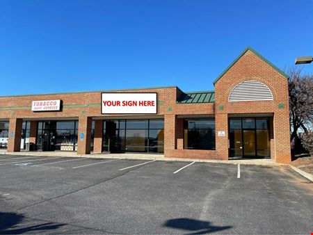 A look at Countryside Square Shopping Center commercial space in Ruckersville