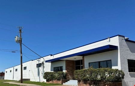 A look at 9008 Sovereign Row Industrial space for Rent in Dallas