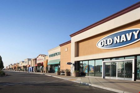 A look at Marketplace at El Paseo commercial space in Fresno