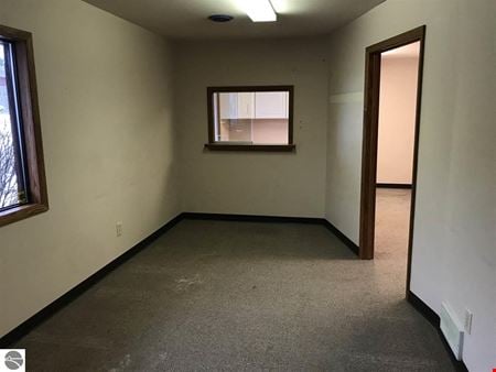 A look at 929 S Mitchell St Office space for Rent in Cadillac
