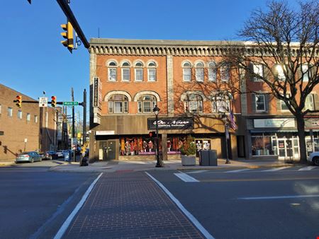 A look at 586 Main Street commercial space in Stroudsburg