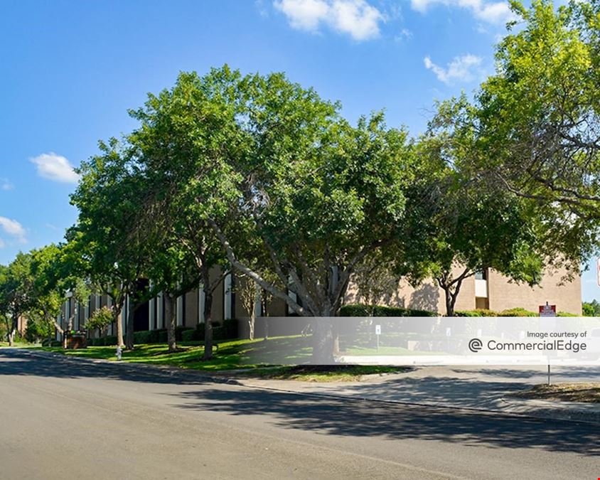 Brass Professional Center - Abilene & Bonham Buildings