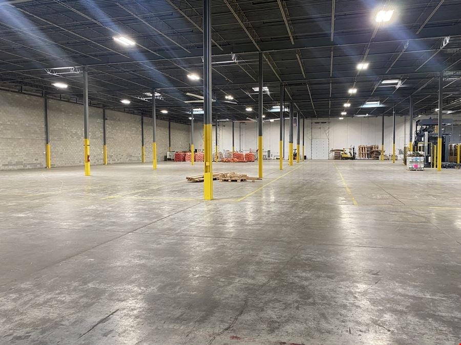 Elk Grove Village, IL Warehouse for Rent - #786 | 1,000-11,100 sq ft
