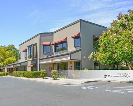 A look at Walnut Woods commercial space in Walnut Creek