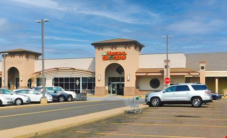 A look at Cherry Knolls Shopping Center Commercial space for Rent in Centennial
