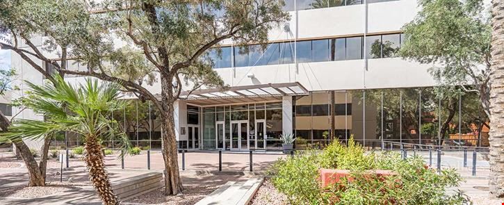 Office Tower and Plaza Buildings for Lease in Downtown Phoenix