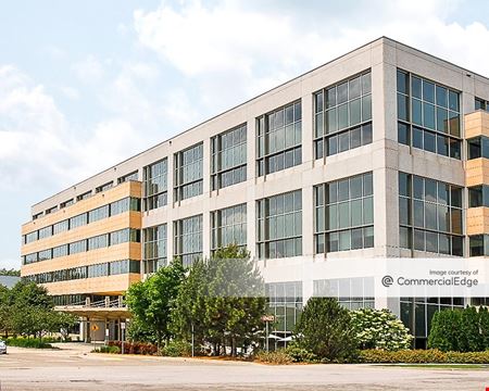 A look at One Marketpointe Office space for Rent in Bloomington