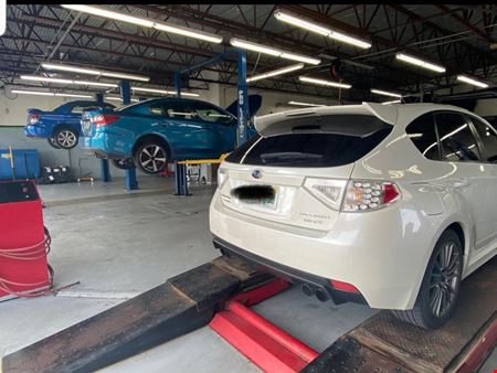 A look at Prime Location: Thriving Auto Repair Business For Sale commercial space in Miami