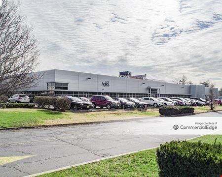 A look at 140 Centennial Avenue commercial space in Piscataway