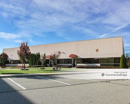 A look at Donato Corporate Park commercial space in Wall