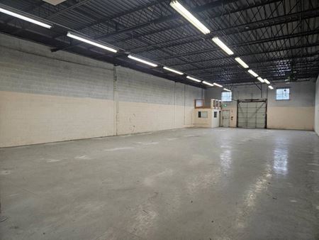 A look at 1,500-7,000 sqft shared industrial warehouse for rent in Markham commercial space in Markham