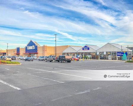 A look at Whitman Square - Lowe&#39;s Commercial space for Rent in Philadelphia