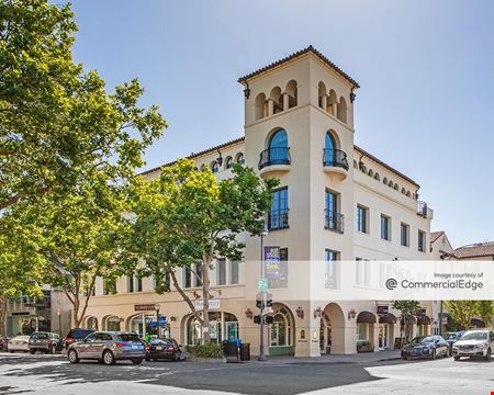 A look at Plaza Ramona Commercial space for Rent in Palo Alto