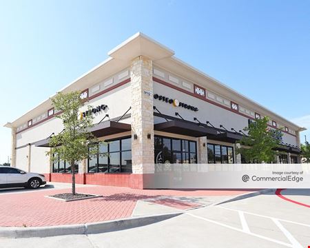 A look at Preston Lebanon Crossing commercial space in Frisco