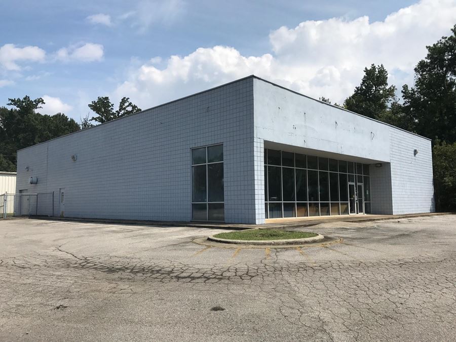 Retail Building For Sale/Lease