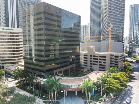 A look at 800 Brickell Ave, Miami, FL 33131 - Office Commercial space for Rent in Miami