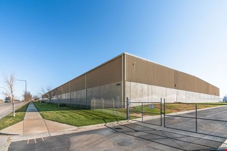 A look at 9410 Heinz Way Industrial space for Rent in Commerce City