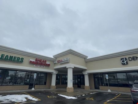 A look at Briarfield Meadows Plaza commercial space in Maumee