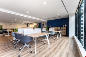 Spaces 230 Park Avenue