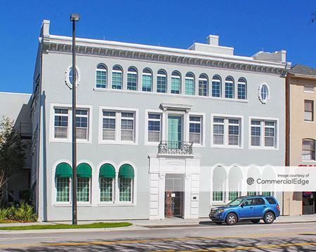 A look at 128 Orange Avenue commercial space in Daytona Beach
