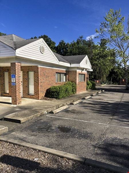 A look at 1160 Apalachee Pkwy. commercial space in Tallahassee