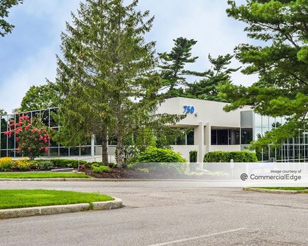A look at Fairfield Office Park - 750 & 800 Veterans Memorial Hwy Office space for Rent in Hauppauge