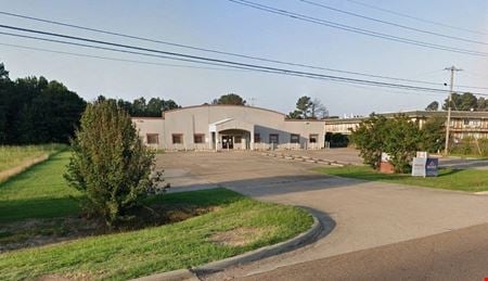 A look at 910 Realtor Ave commercial space in Texarkana
