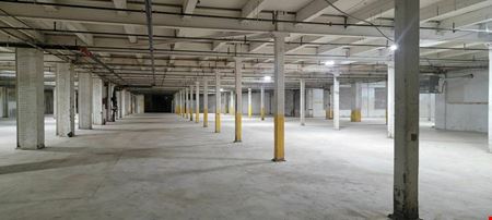 A look at Warehouse Equipped with Fire Supression Commercial space for Rent in Lansing