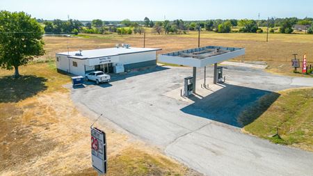 A look at Crockett Gas Station/Convenience Store commercial space in Crockett