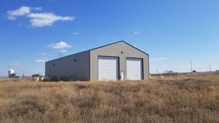 A look at RJ Corman-5,000 SQ FT Shop On +/- 10 Fenced Acres commercial space in Williston