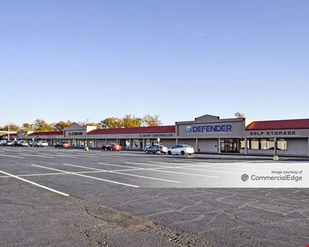 A look at Lorain Plaza Shopping Center commercial space in Lorain