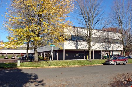 A look at Clackamas Business Center - Bldg B commercial space in Portland