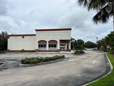 A look at 13991 N Cleveland Ave commercial space in North Fort Myers