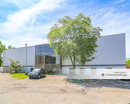 A look at 9675 Montgomery Road Office space for Rent in Cincinnati