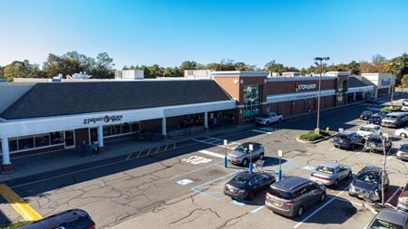 A look at East Islip Shopping Center Retail space for Rent in East Islip