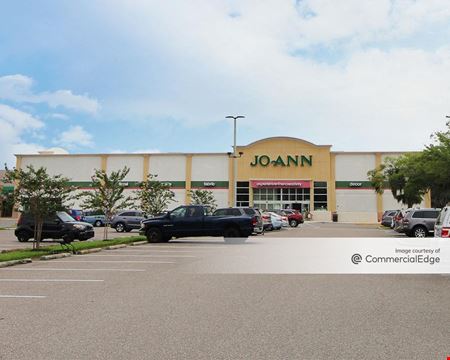 A look at Curlew Crossing Shopping Center - 30238 US Highway 19 North commercial space in Clearwater