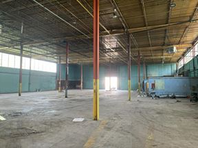 7,150 sqft private industrial warehouse for rent in Brampton