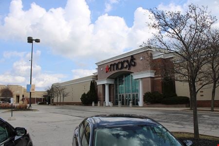 A look at The Mall at Tuttle Crossing commercial space in Dublin