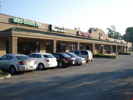 A look at Willow Oak Shopping Center Retail space for Rent in Trussville