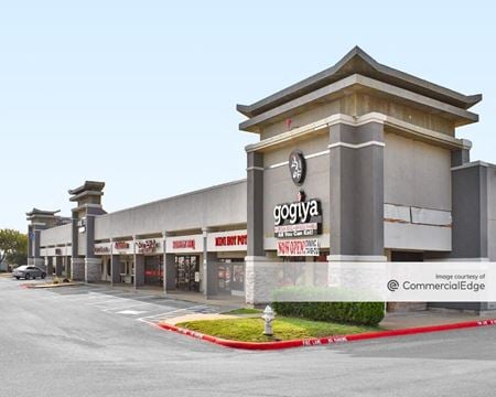 A look at Pitman Corners Retail space for Rent in Plano