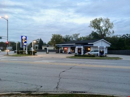 A look at SWC Dundee & Waukegan Rd, Northbrook commercial space in Northbrook