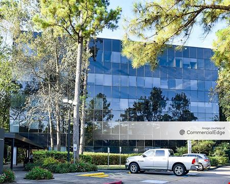 A look at North Loop Office Park I commercial space in Houston