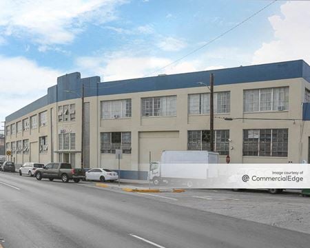 A look at 4900 East 50th Street commercial space in Vernon