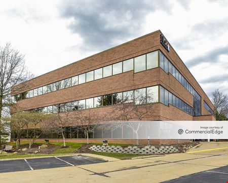 A look at Summit Office Park - Summit Four commercial space in Independence