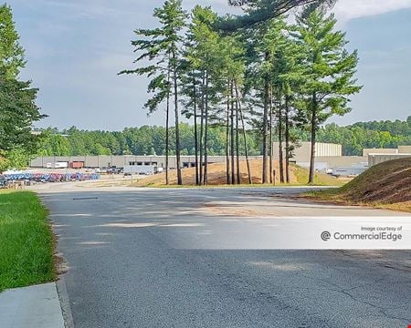 A look at 3309 Laurens Road commercial space in Greenville
