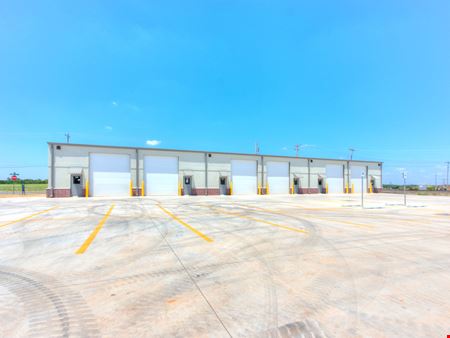 A look at Tecumseh Junction Warehouses commercial space in Norman