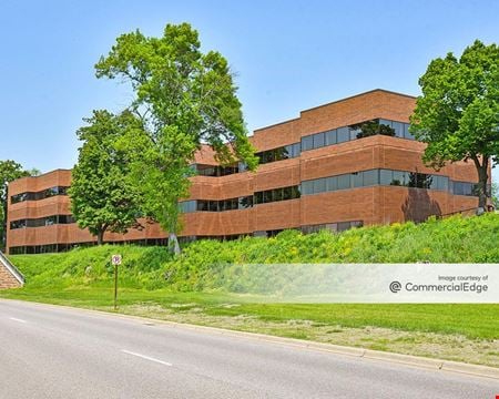 A look at Minnetonka Corporate Center - 5101 Shady Oak Road commercial space in Minnetonka