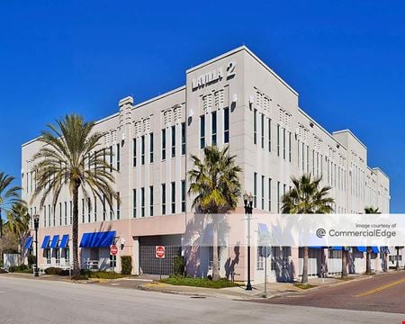 A look at 425 North Lee Street & 915 West Monroe Street commercial space in Jacksonville