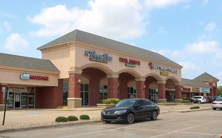 A look at Homestead Shopping Center commercial space in Edmond
